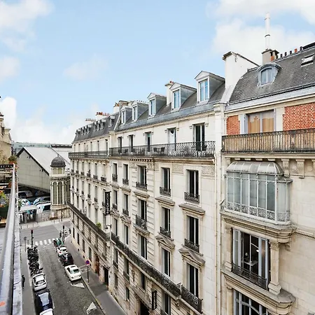Modern With Balcony - 1br 2p - Saint Lazare * Parijs