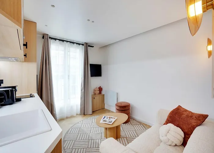 Modern With Balcony - 1br 2p - Saint Lazare Appartement Paris